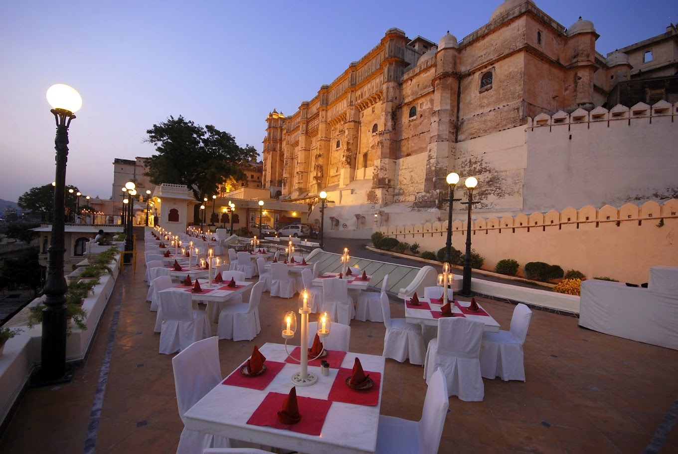 Neptune Tours and Travels Kolkata offers the best package in India for destination wedding in Udaipur
